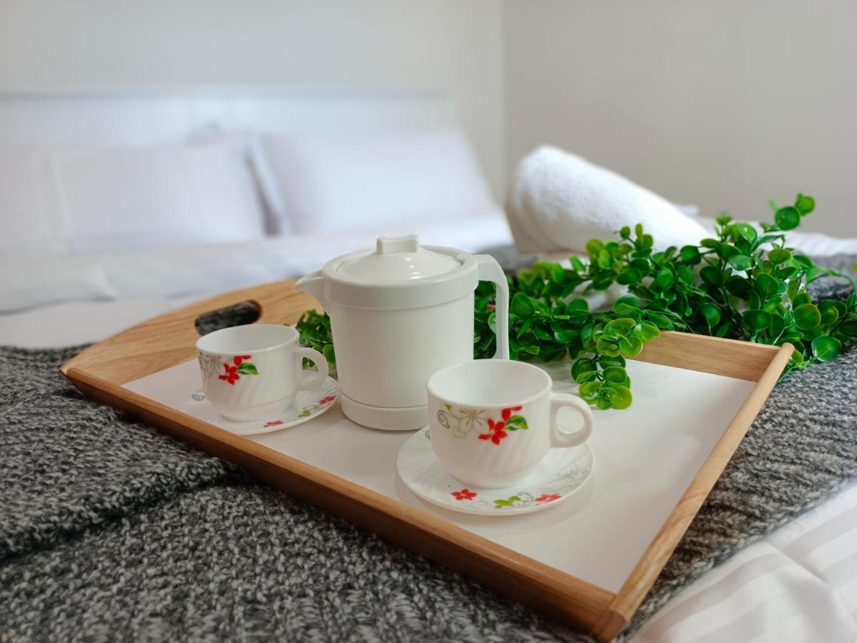 Klia Ehsan Residence Sepang Nilai Greenery 8 Pax Air-Con ภายนอก รูปภาพ