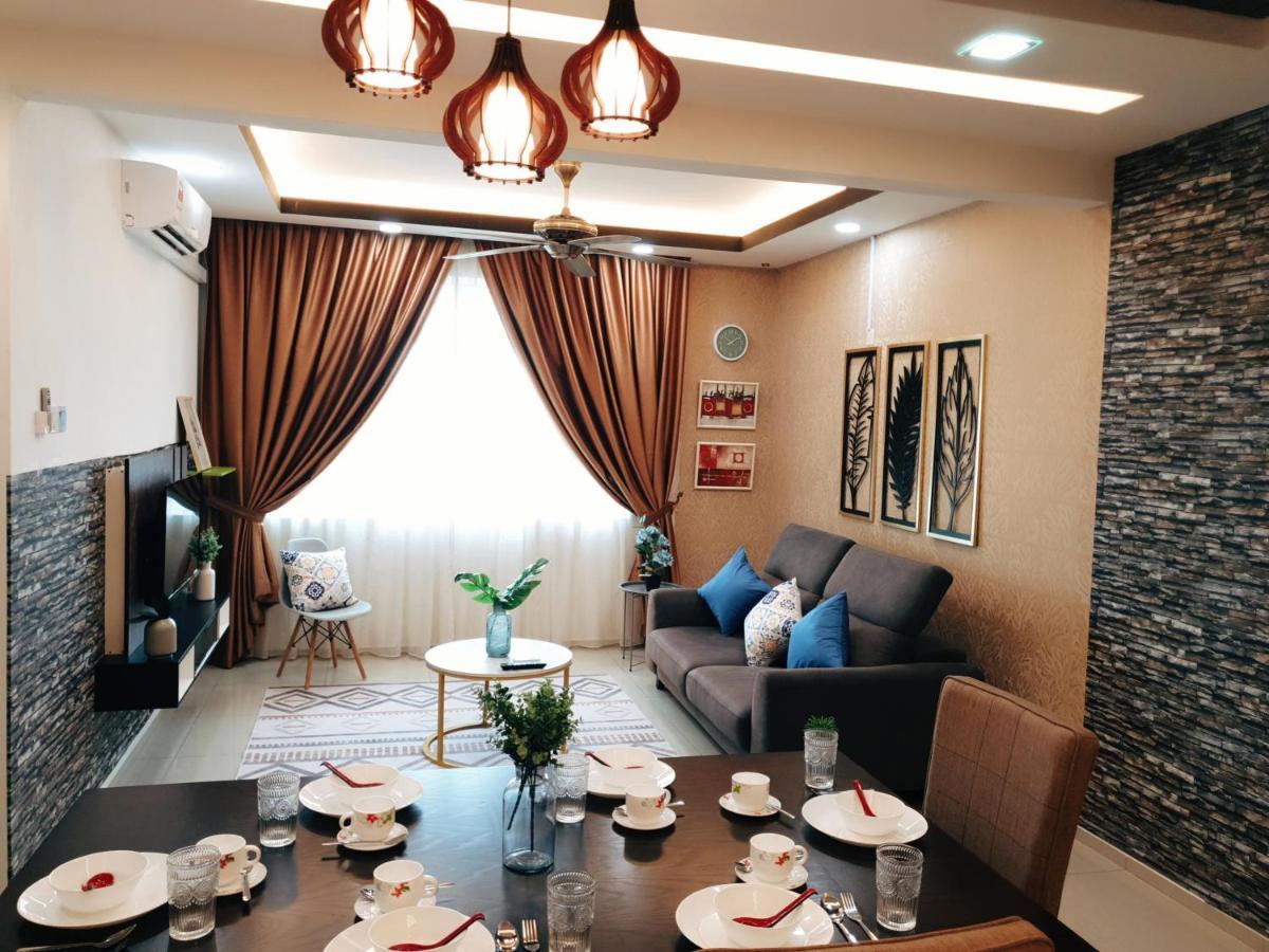 Klia Ehsan Residence Sepang Nilai Greenery 8 Pax Air-Con ภายนอก รูปภาพ