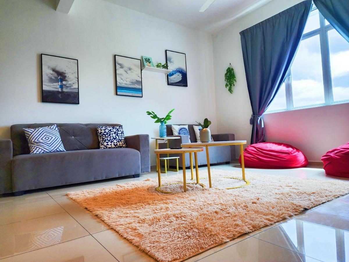Klia Ehsan Residence Sepang Nilai Greenery 8 Pax Air-Con ภายนอก รูปภาพ